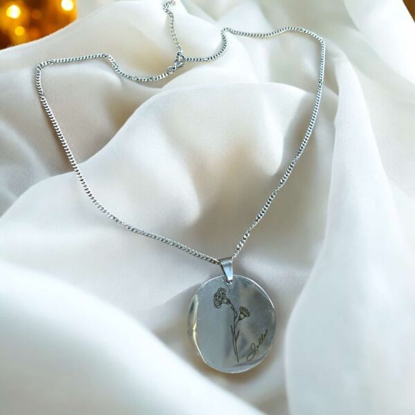 Engraving Round Stainless Necklace Thumbnail