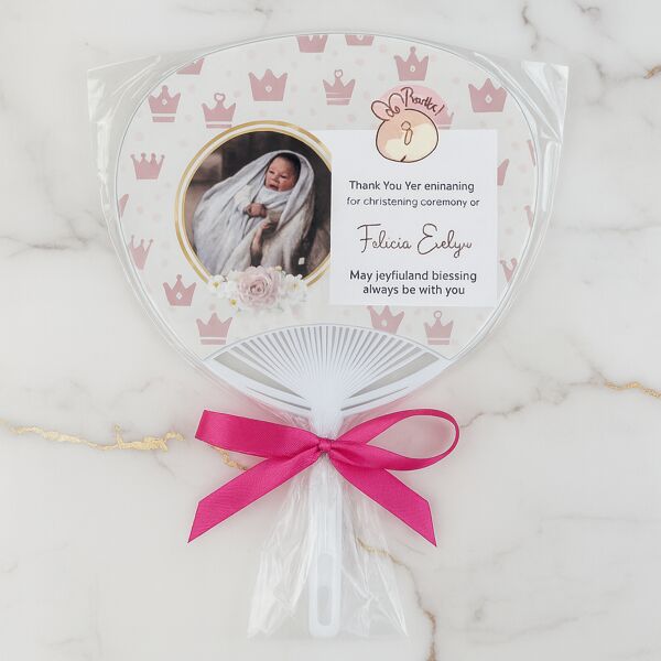 Plastic Skeleton Fan Packaging w/ Ribbon Thumbnail